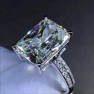 ✨Chloetina 925 Sterling Silver Radiant Cut 5 Carat Diamond Ring